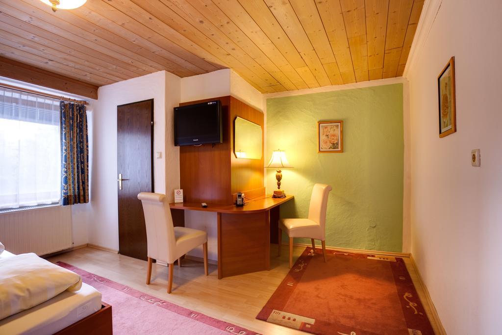 Cityhotel Schwarzer Baer Інсбрук Номер фото