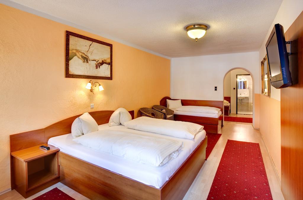 Cityhotel Schwarzer Baer Інсбрук Номер фото